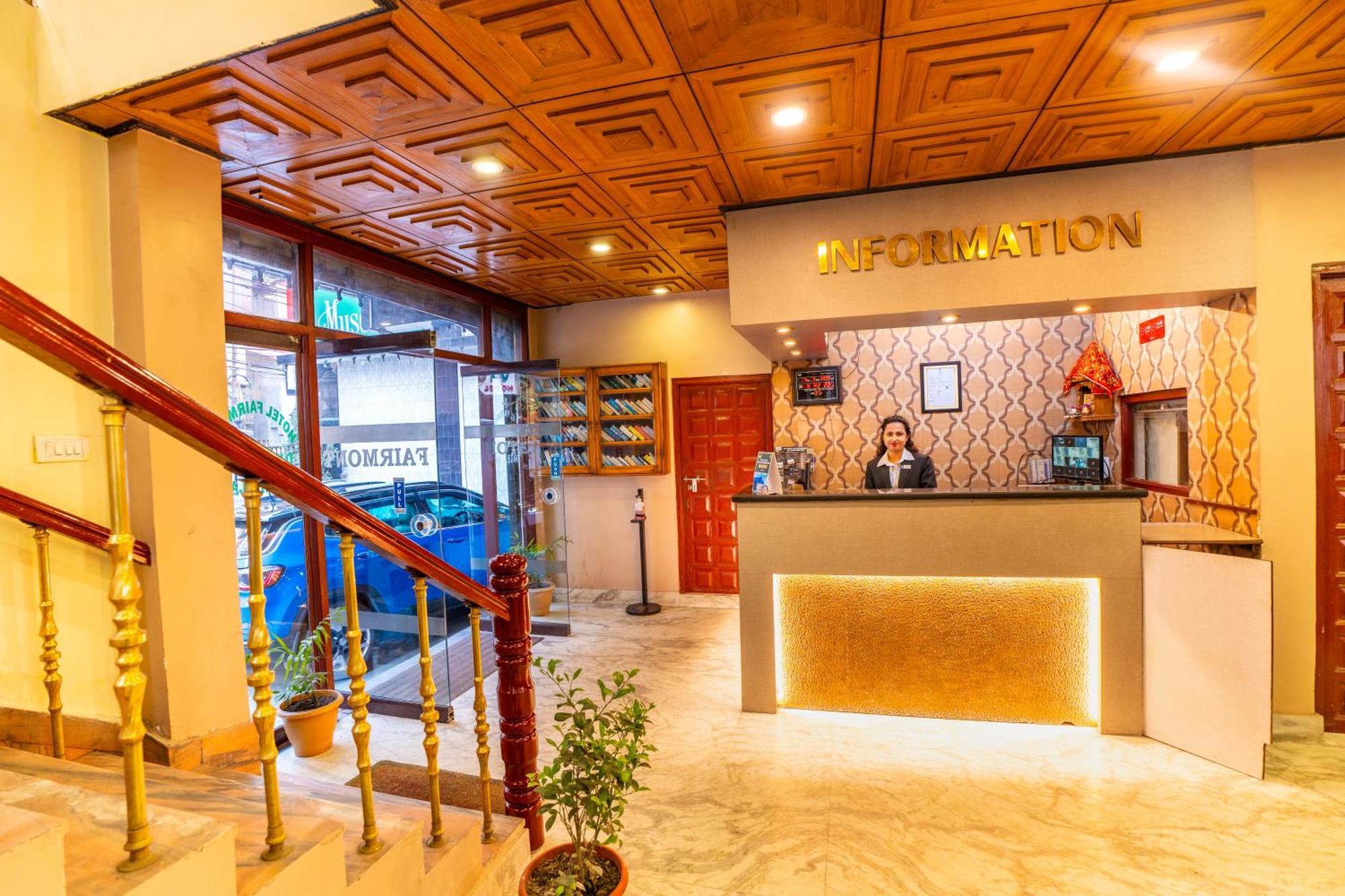 Muscatel Fairmont - 100 Mts From Mall Road Νταρτζίλινγκ Εξωτερικό φωτογραφία