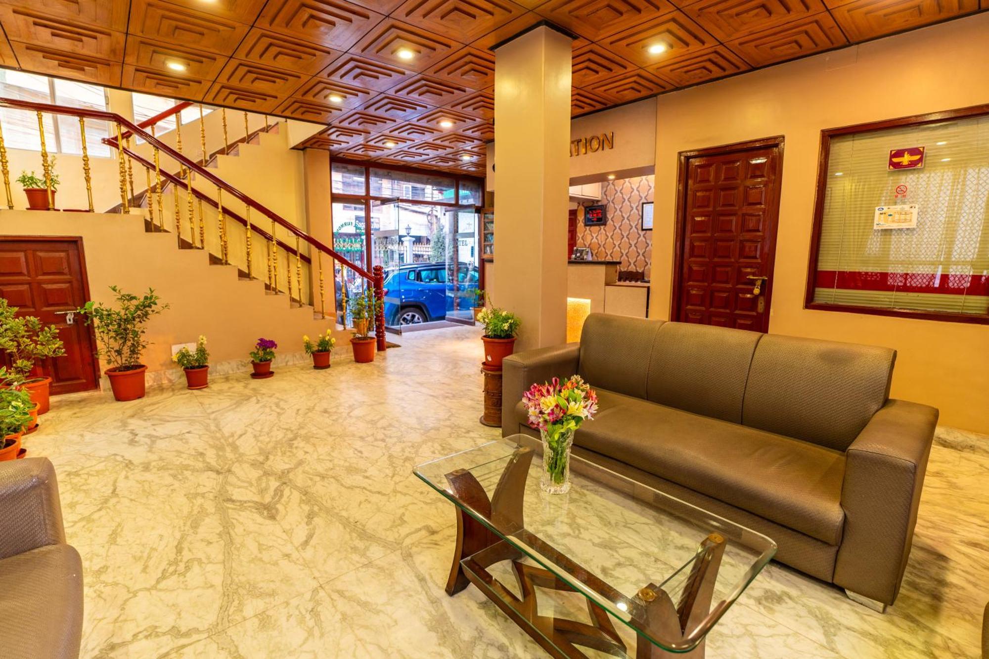 Muscatel Fairmont - 100 Mts From Mall Road Νταρτζίλινγκ Εξωτερικό φωτογραφία