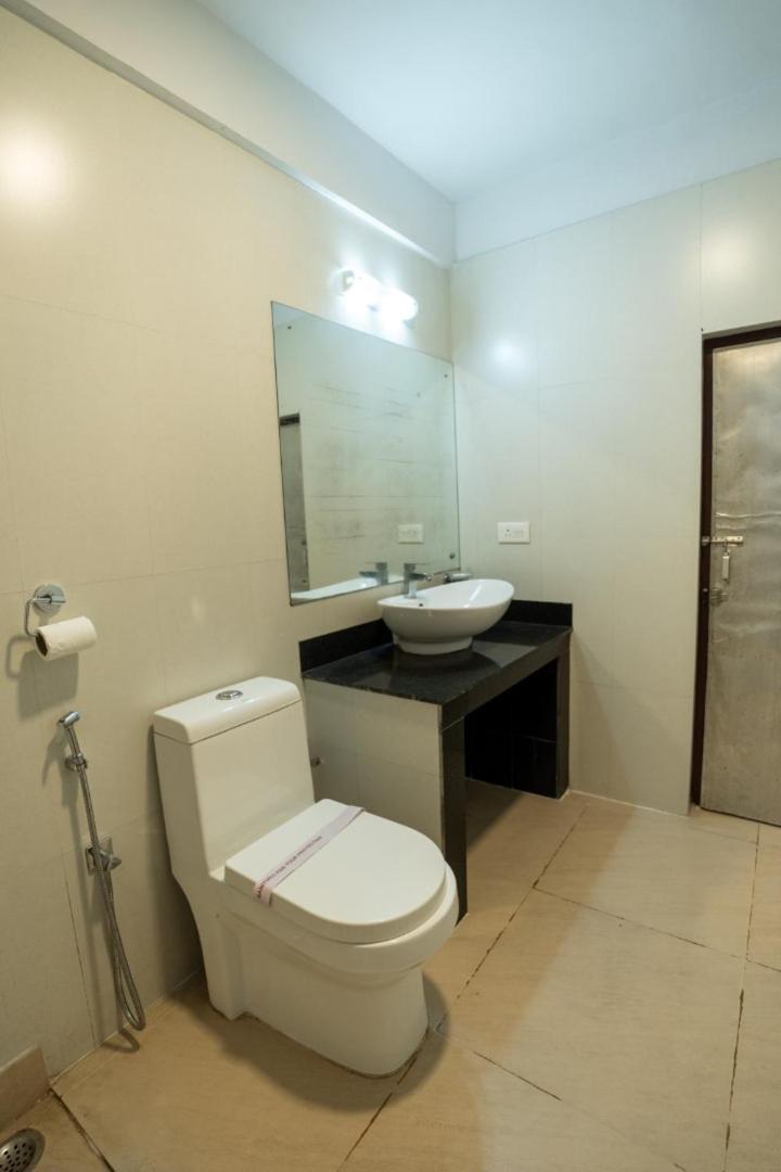 Muscatel Fairmont - 100 Mts From Mall Road Νταρτζίλινγκ Εξωτερικό φωτογραφία