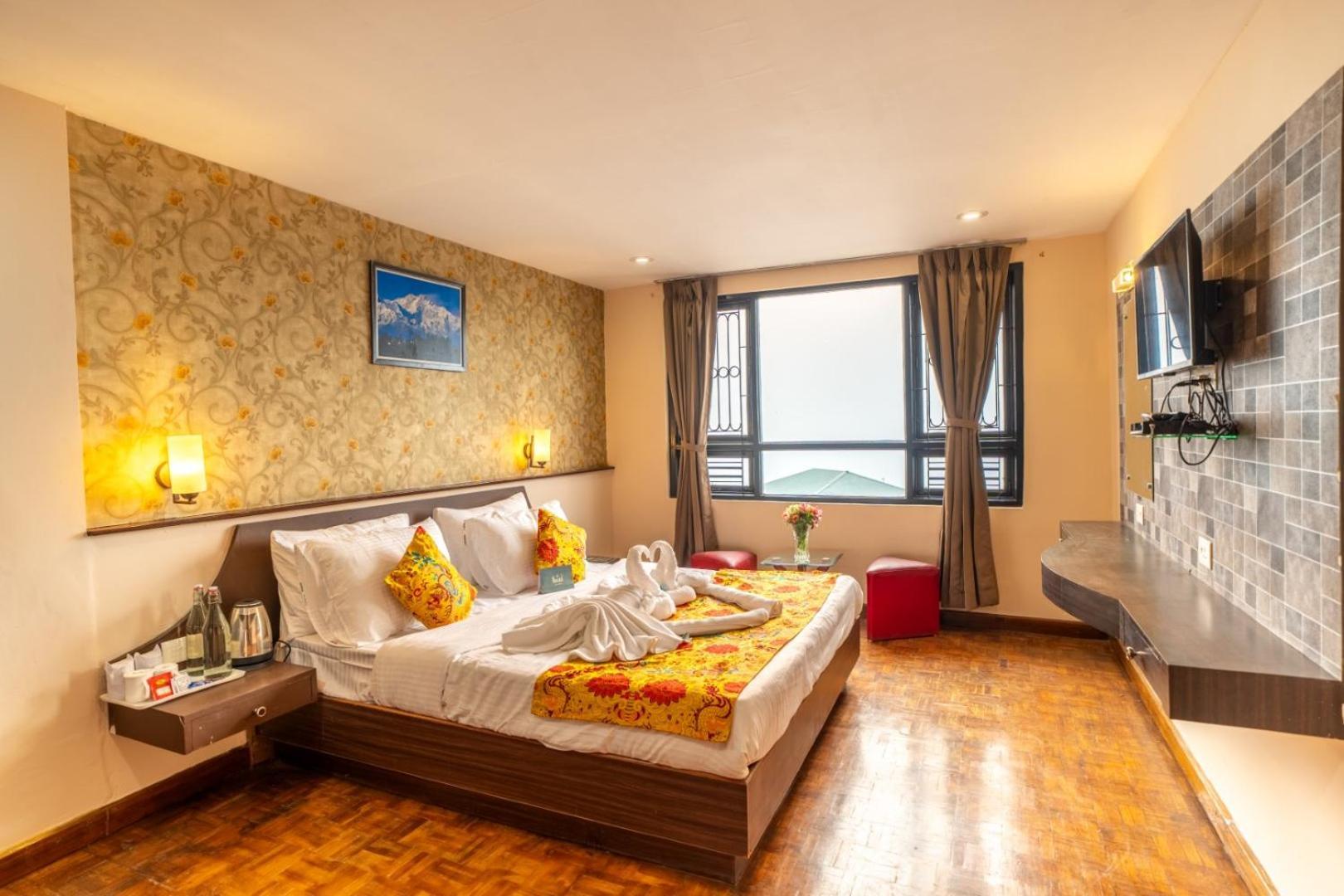 Muscatel Fairmont - 100 Mts From Mall Road Νταρτζίλινγκ Εξωτερικό φωτογραφία