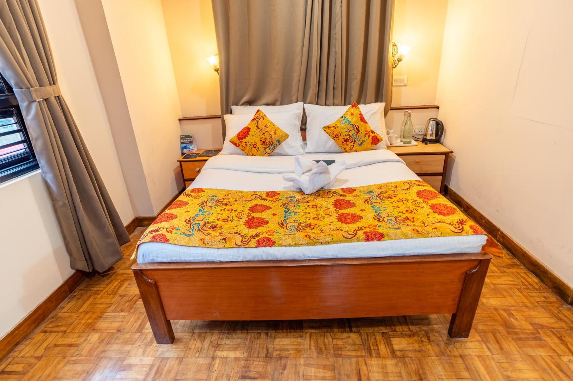 Muscatel Fairmont - 100 Mts From Mall Road Νταρτζίλινγκ Εξωτερικό φωτογραφία